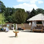 Strandhotel Weisser Berg Maison d'hôtes 3*